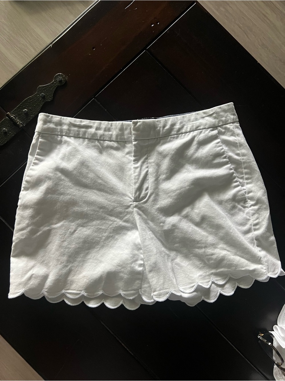 Banana Republic White Scallop-Hem High-Waist Shorts